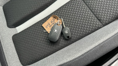 Vauxhall Frontera 1.2 Hybrid [136] GS 5dr e-DCT6 [Ultimate Pack] Petrol Estate